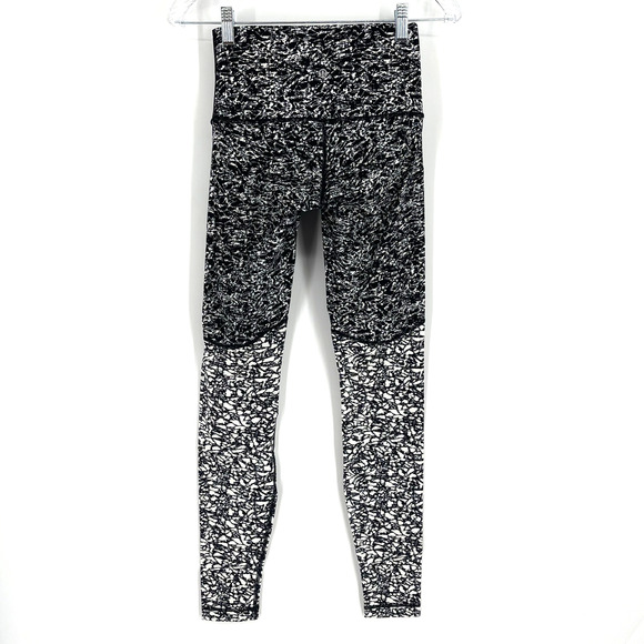 Lululemon Wunder Under High Rise Legging 30" Size 4 Chirasu Black / Alpine White - Picture 2 of 7